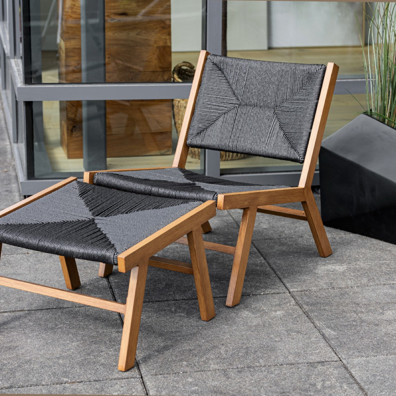 Open Box: California West Chair + Ottoman